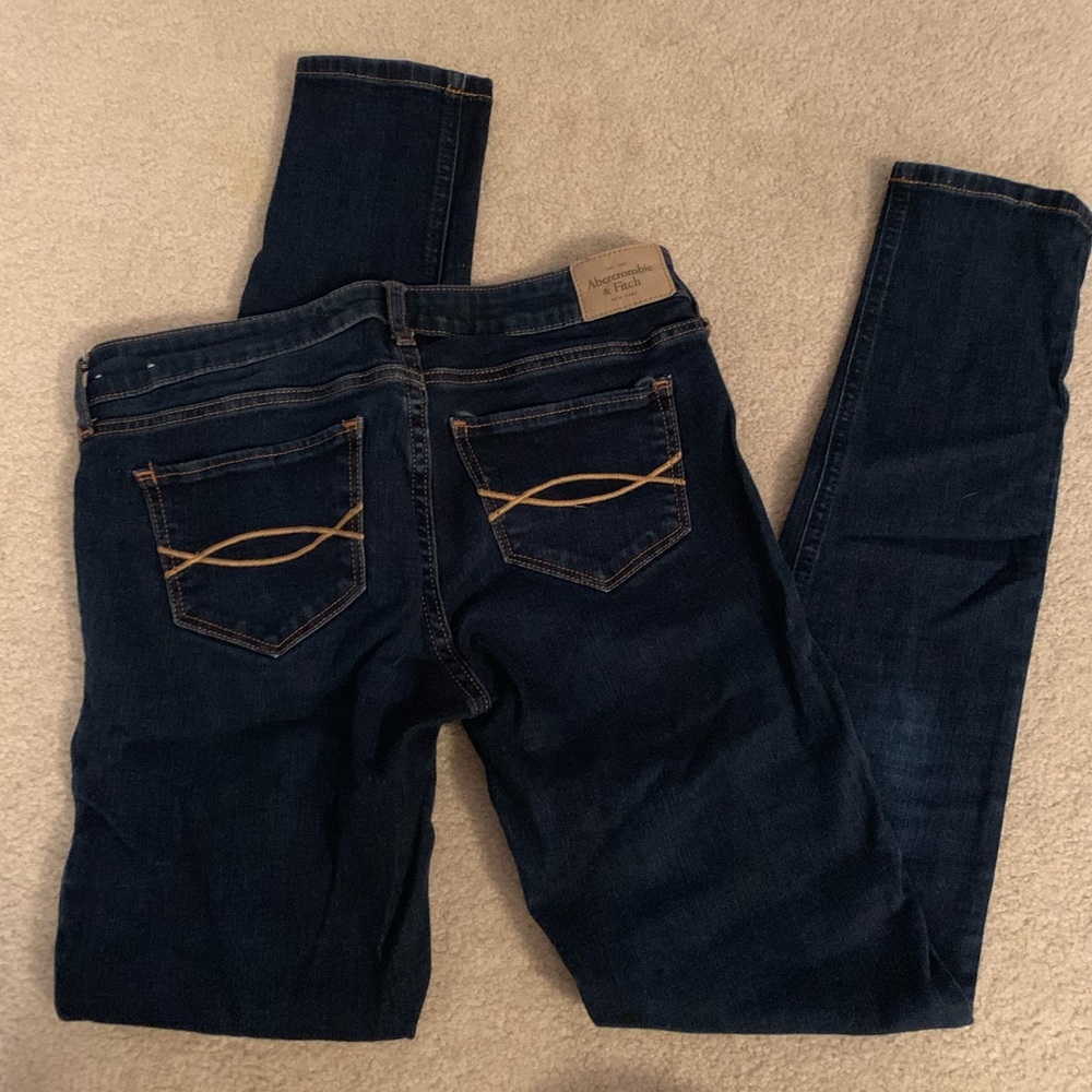 Abercrombie and Fitch dark wash skinny jeans